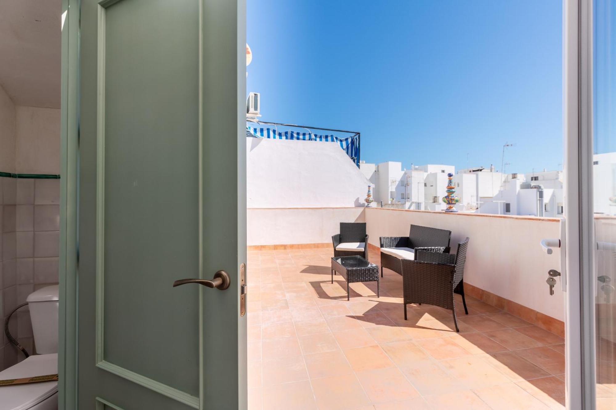 Apartment Isaac Peral 3